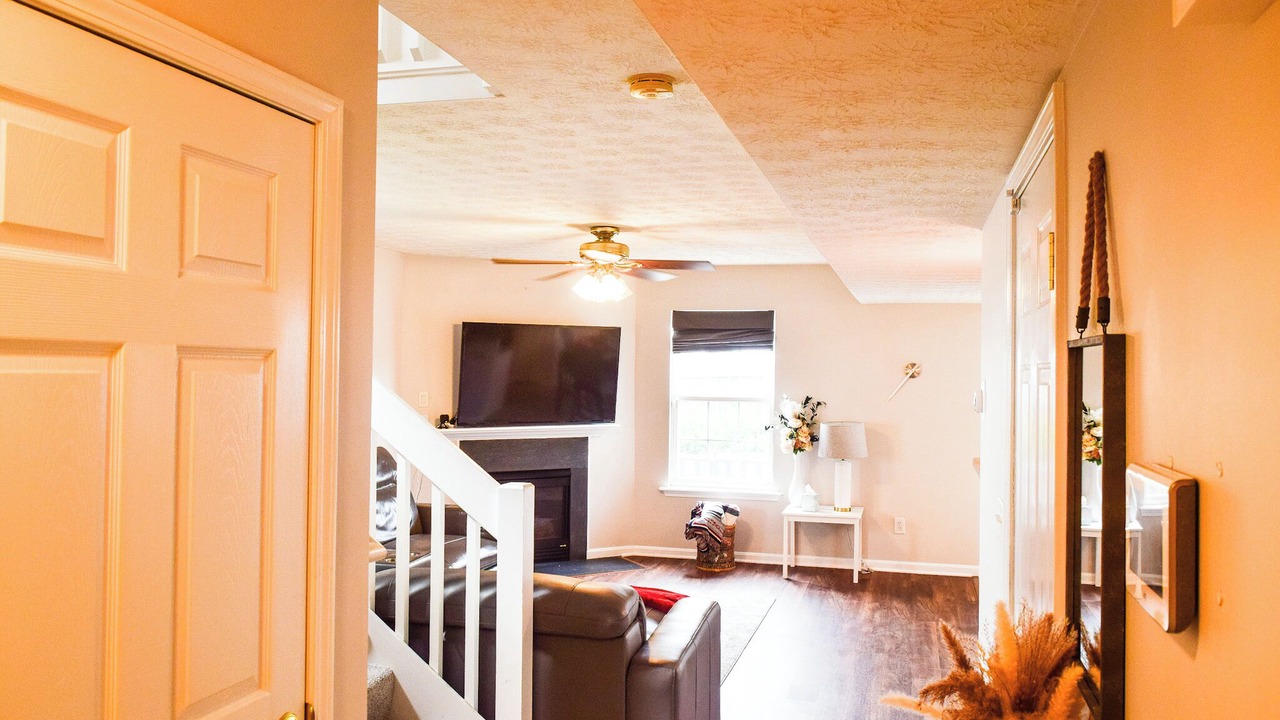 Photo of Livingroom in Highview