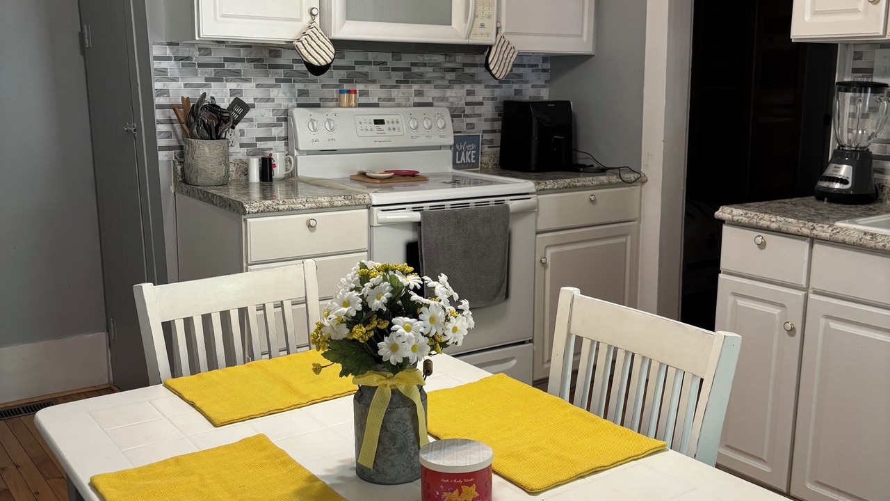 Photo of Kitchen in Clarkson