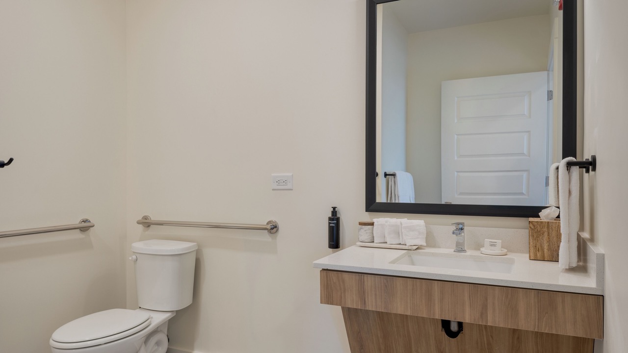 Photo of Bathroom in 12 South