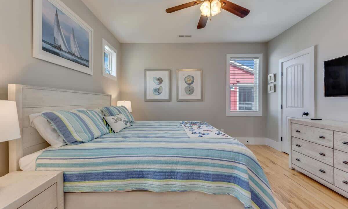 Photo of Bedroom in Wilmington Beach