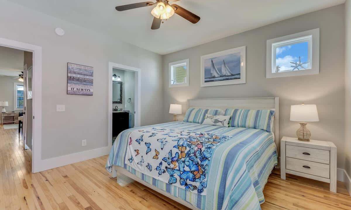 Photo of Bedroom in Wilmington Beach