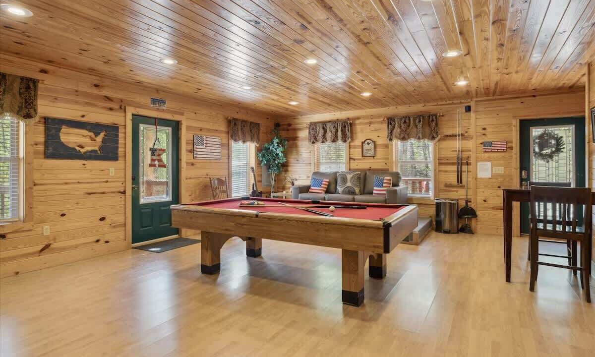 Photo of Bedroom in Smoky Mountains