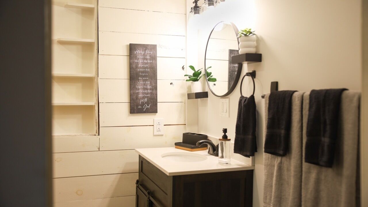 Photo of Bathroom in Jamestown