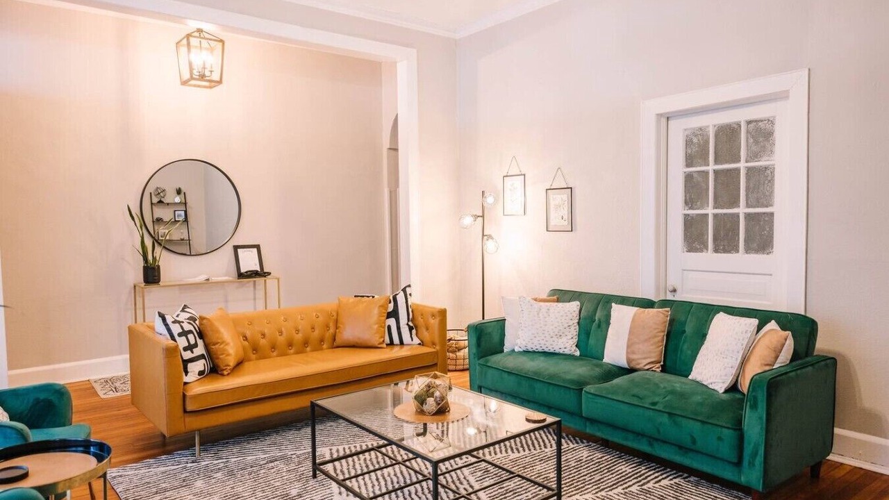 Photo of Livingroom in Danville