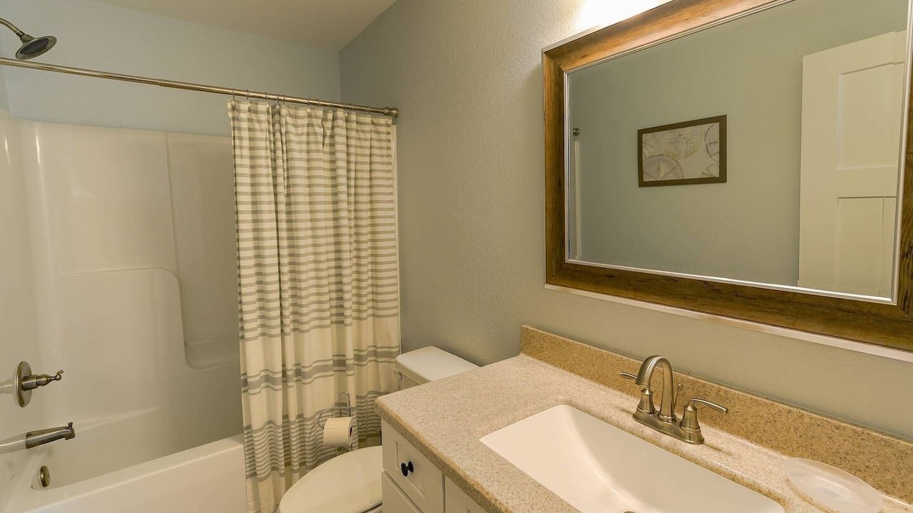 Photo of Bathroom in Harbinger