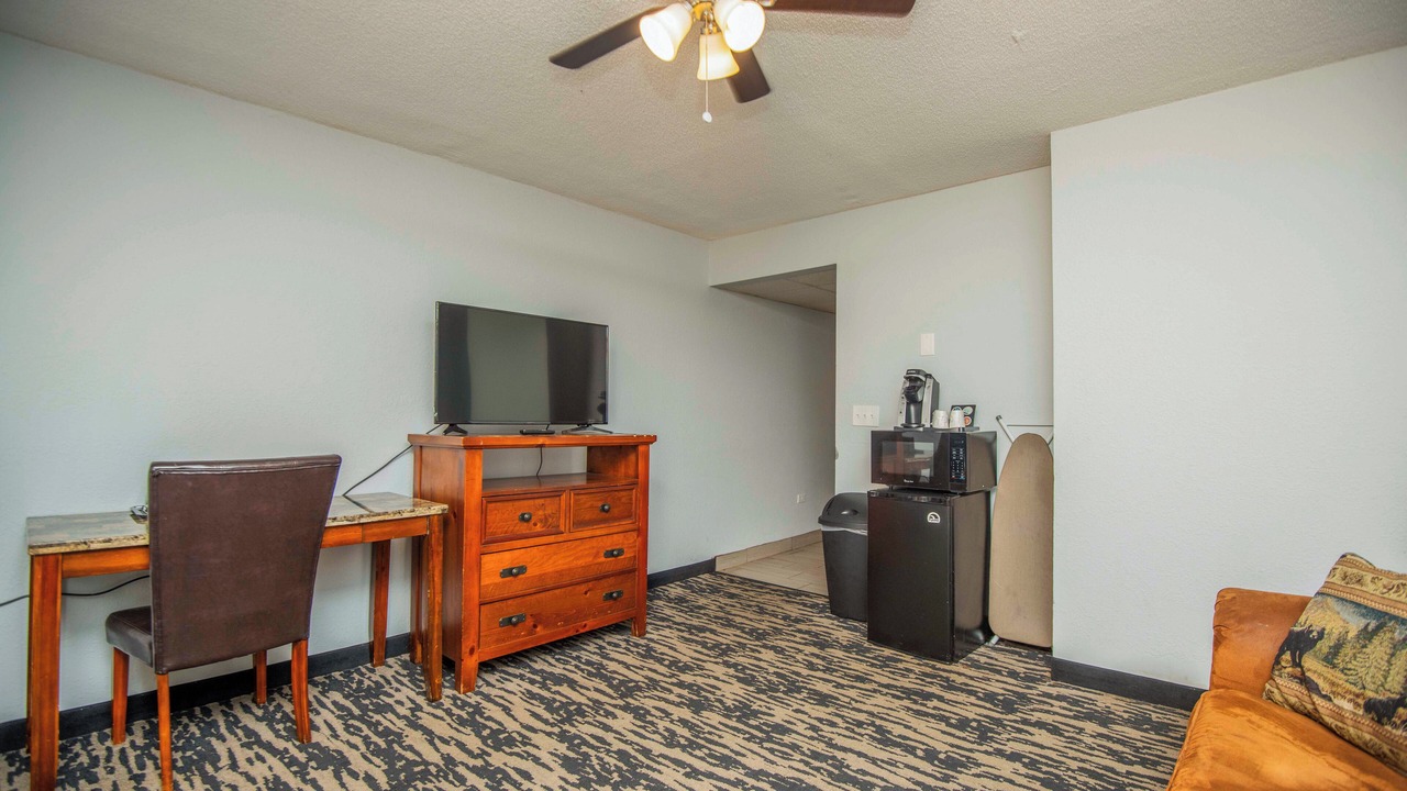 Photo of Livingroom in Townsend