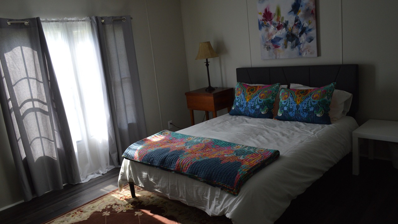Photo of Bedroom in Elrod