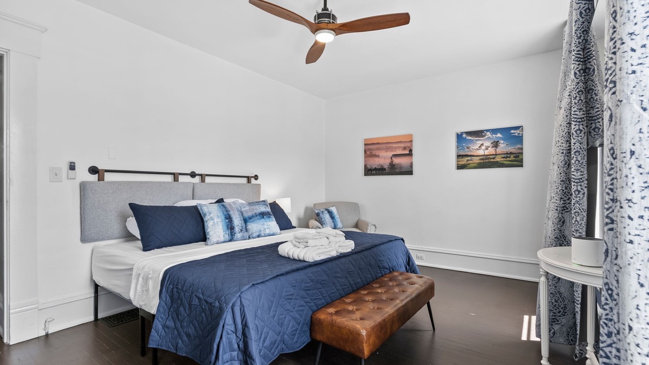 Photo of Bedroom in Frankfort