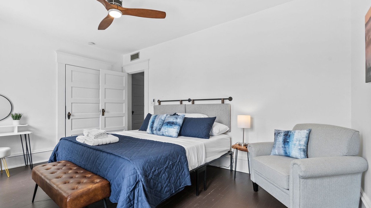 Photo of Bedroom in Frankfort