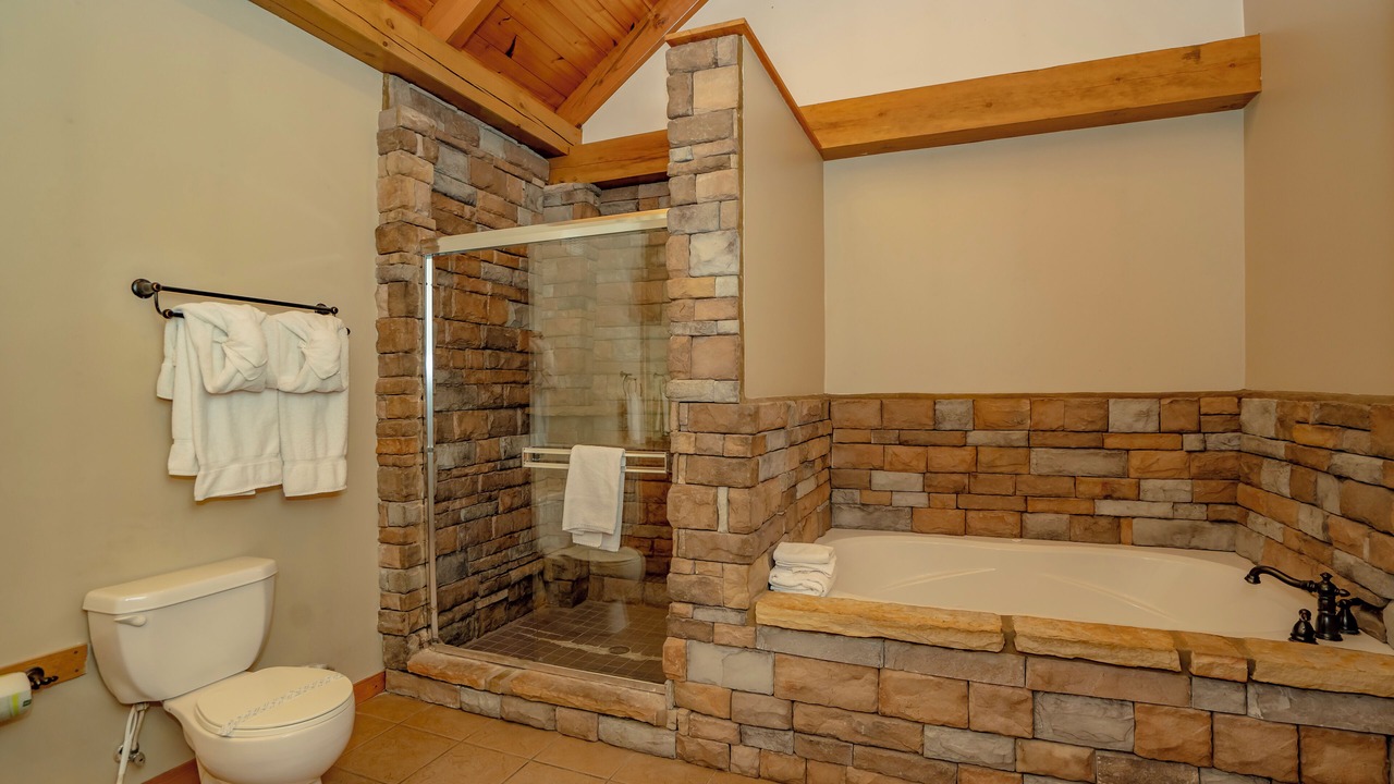 Photo of Bathroom in Smoky Mountains