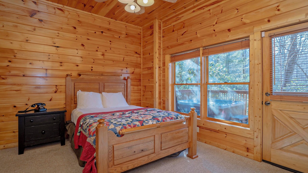 Photo of Bedroom in Smoky Mountains