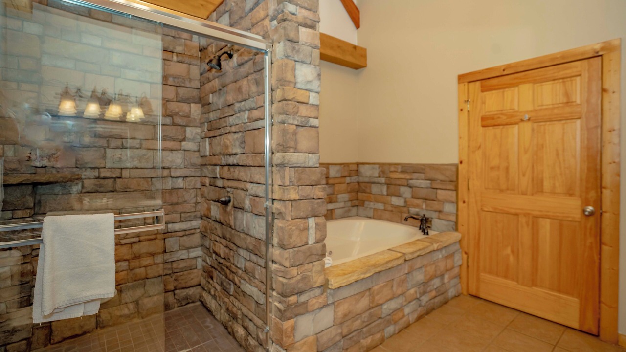 Photo of Bathroom in Smoky Mountains