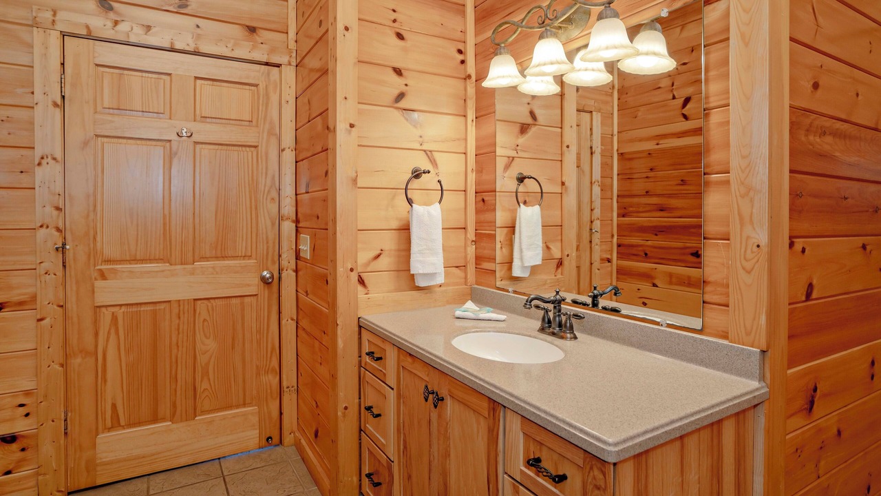 Photo of Bathroom in Smoky Mountains