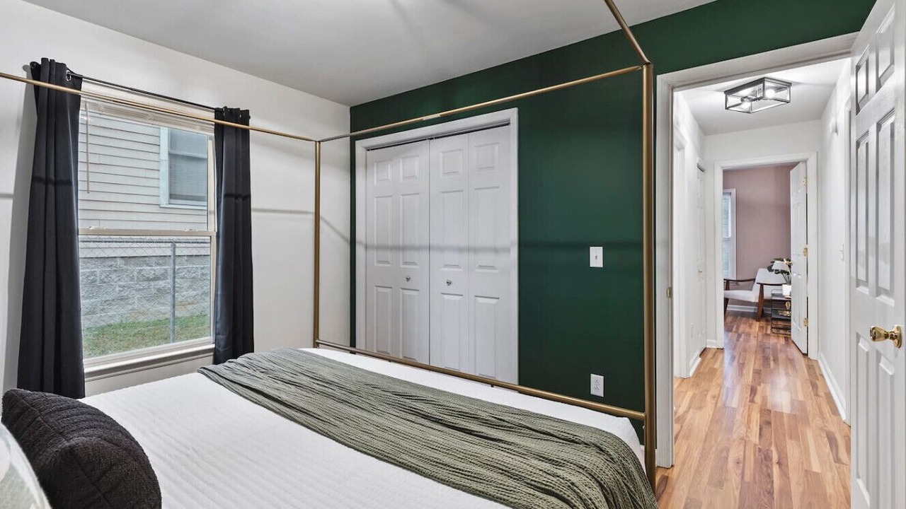 Photo of Bedroom in Hope Gardens