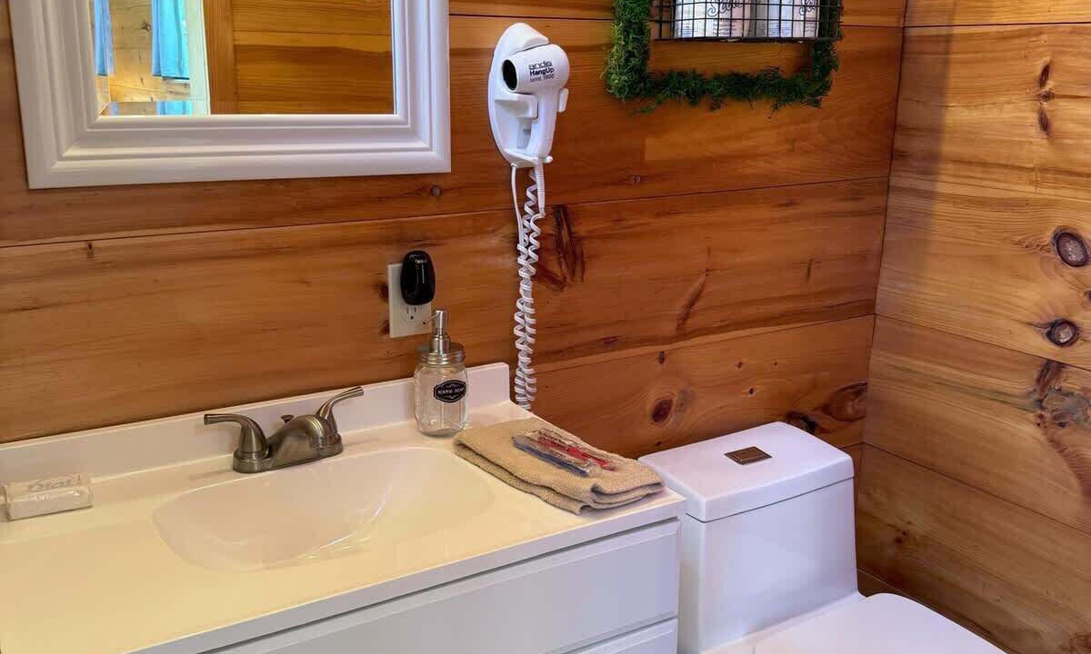 Photo of Bathroom in Wilder