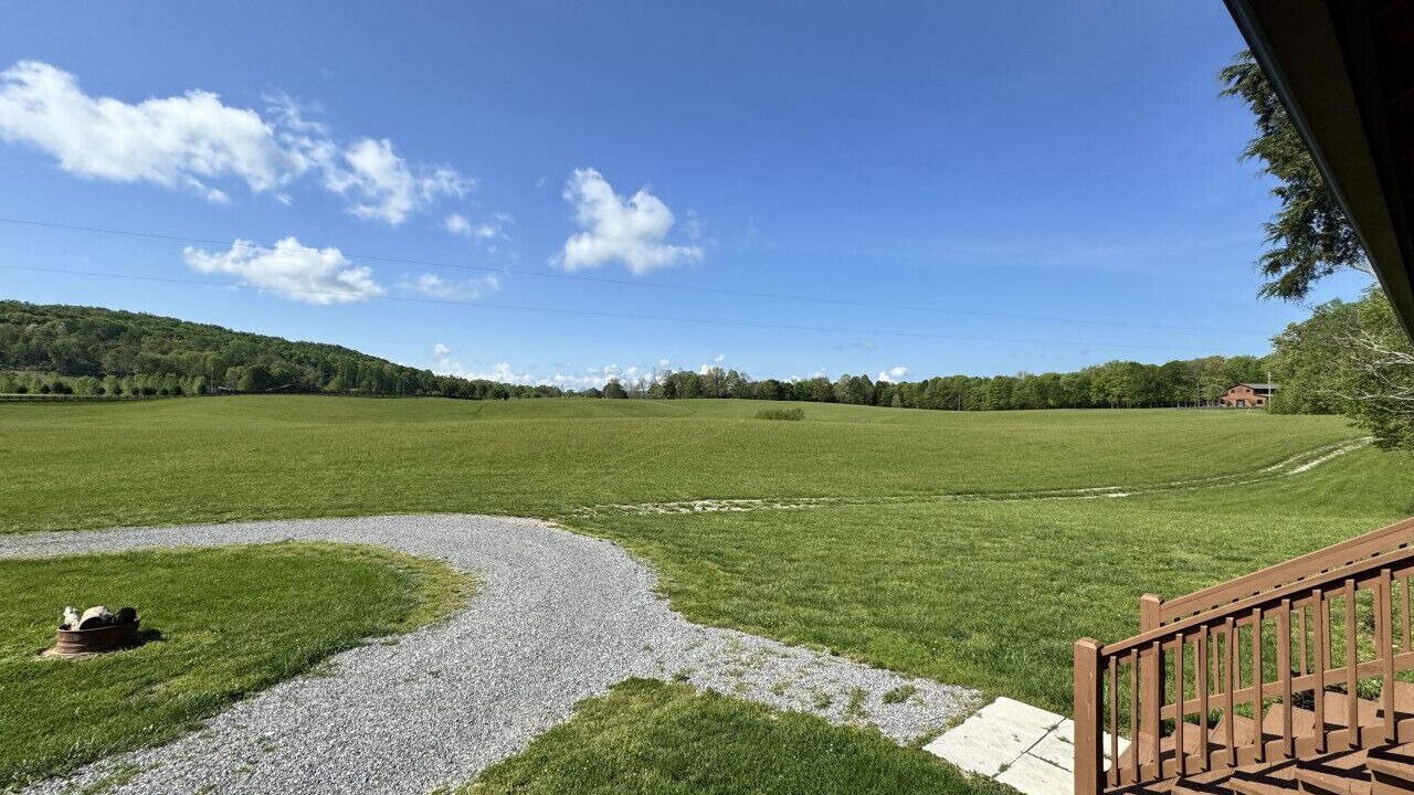 Photo of Outdoor in Byrdstown