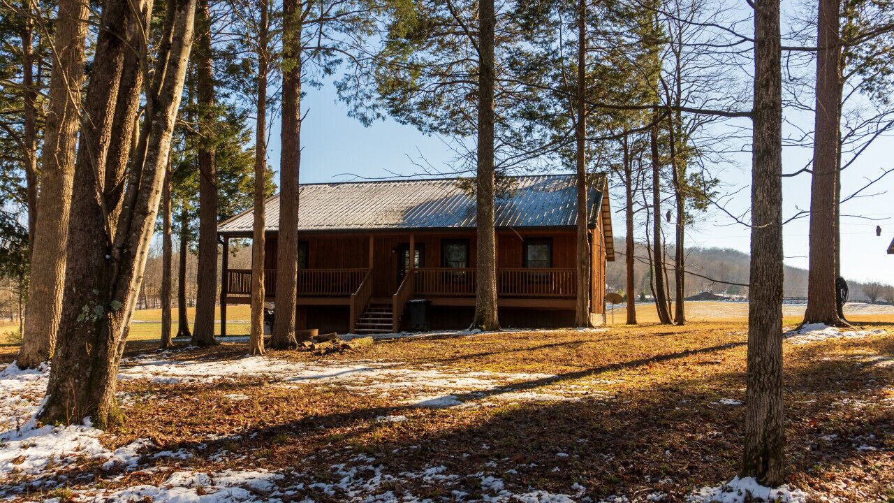 Photo of Outdoor in Byrdstown