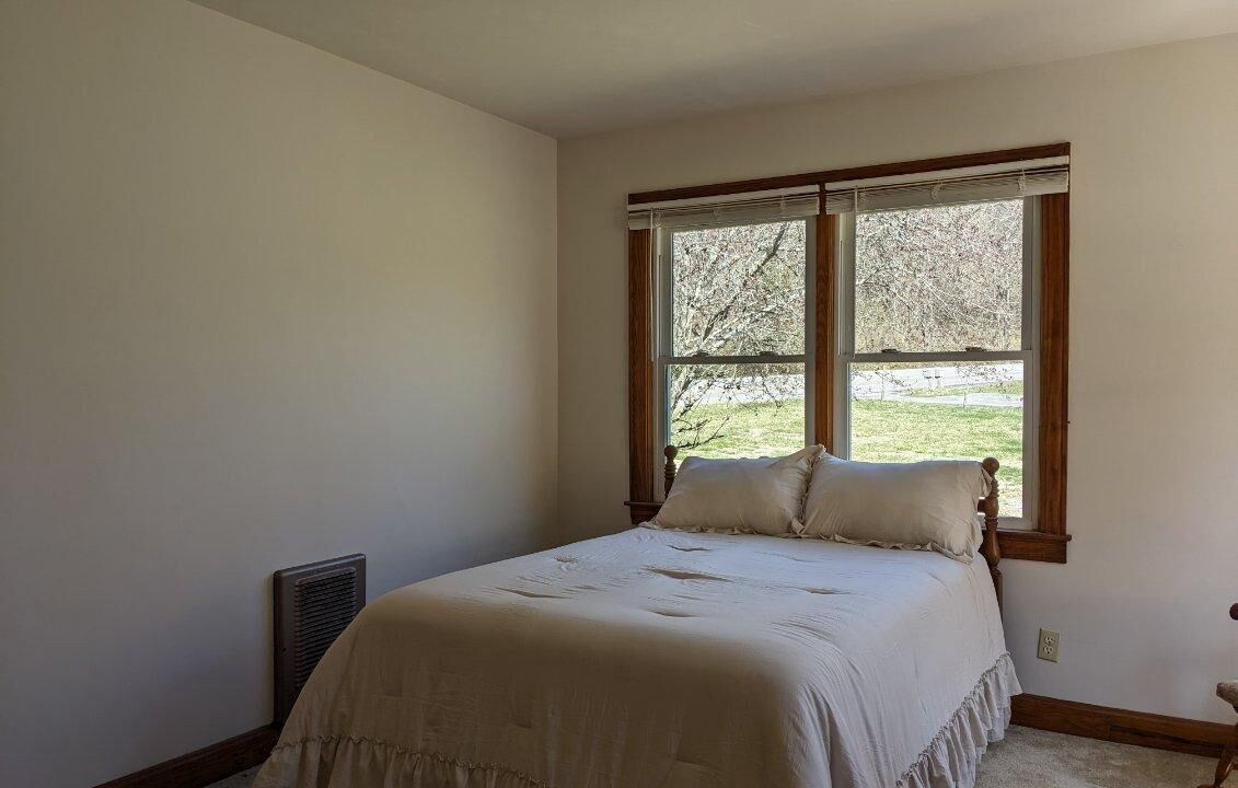 Photo of Bedroom in Lynn Garden