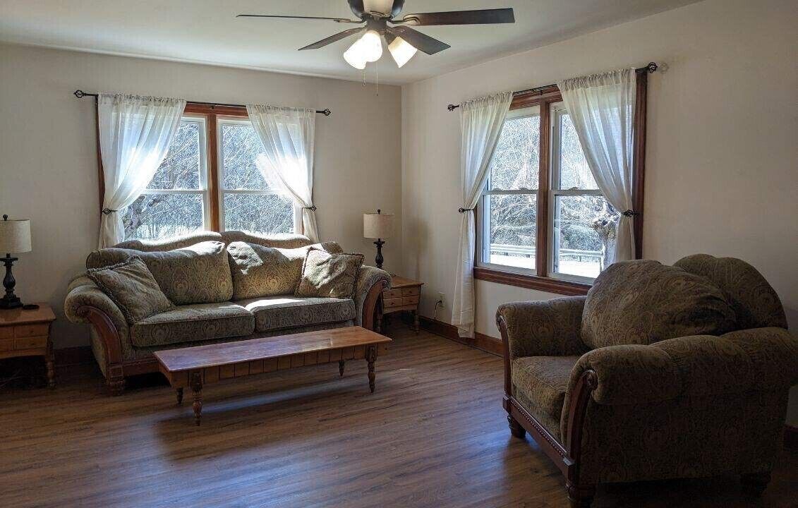 Photo of Livingroom in Lynn Garden