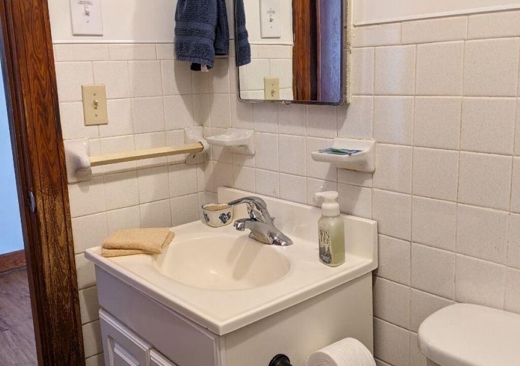 Photo of Bathroom in Lynn Garden