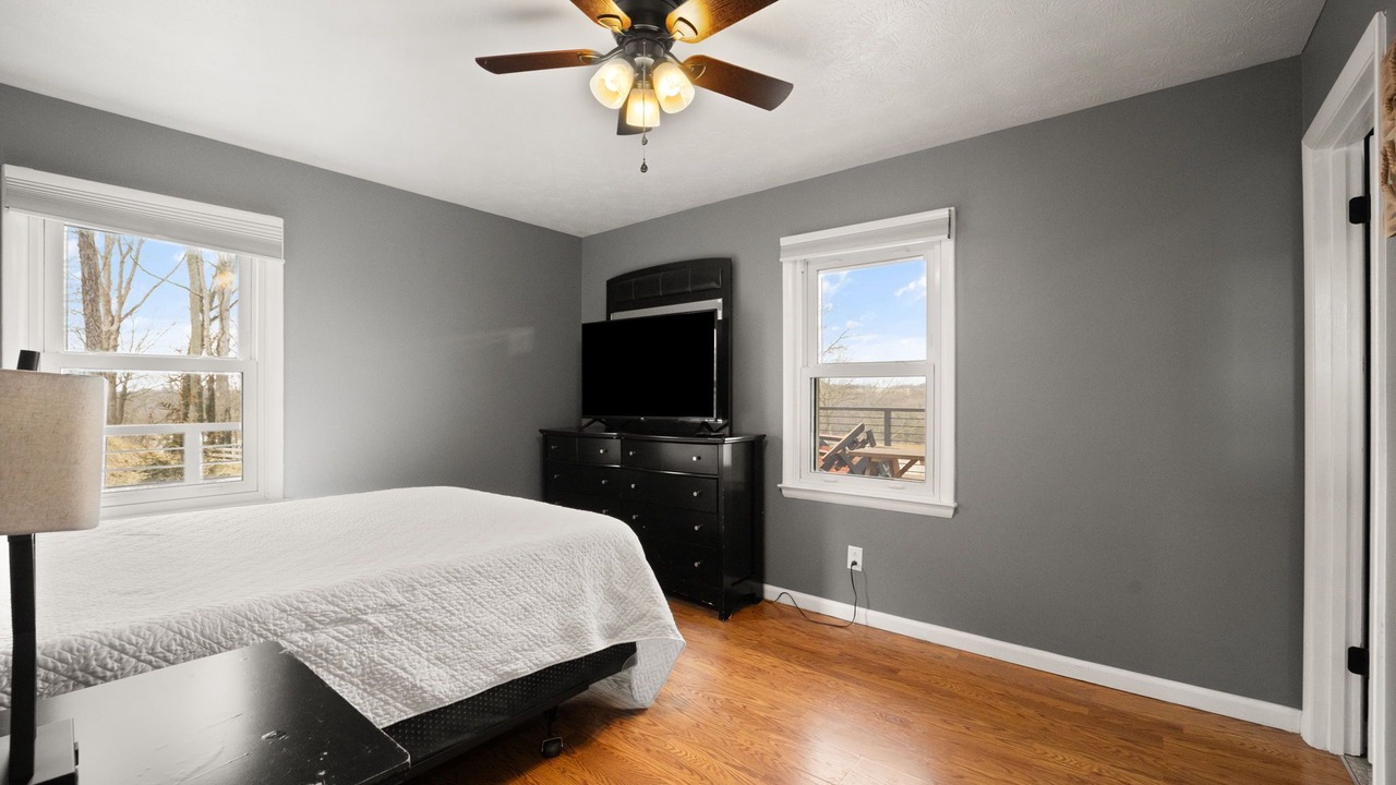 Photo of Bedroom in Sloans Valley