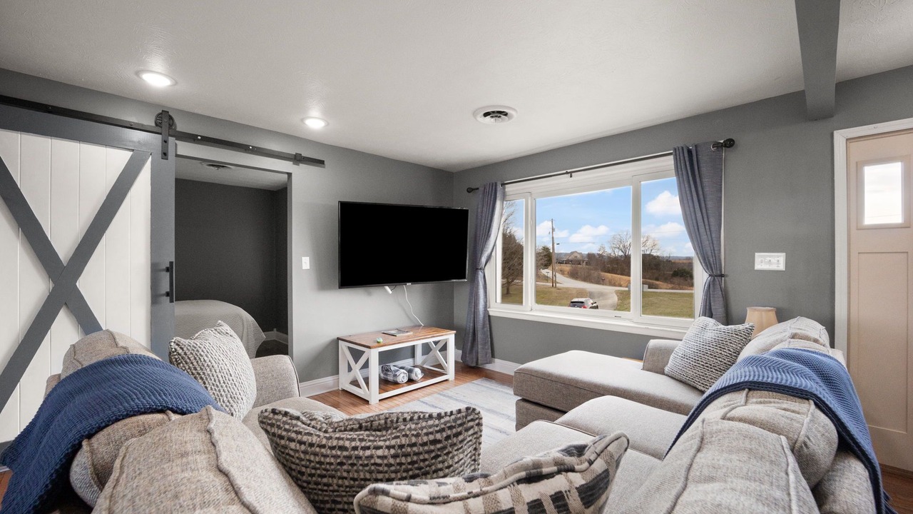 Photo of Livingroom in Sloans Valley