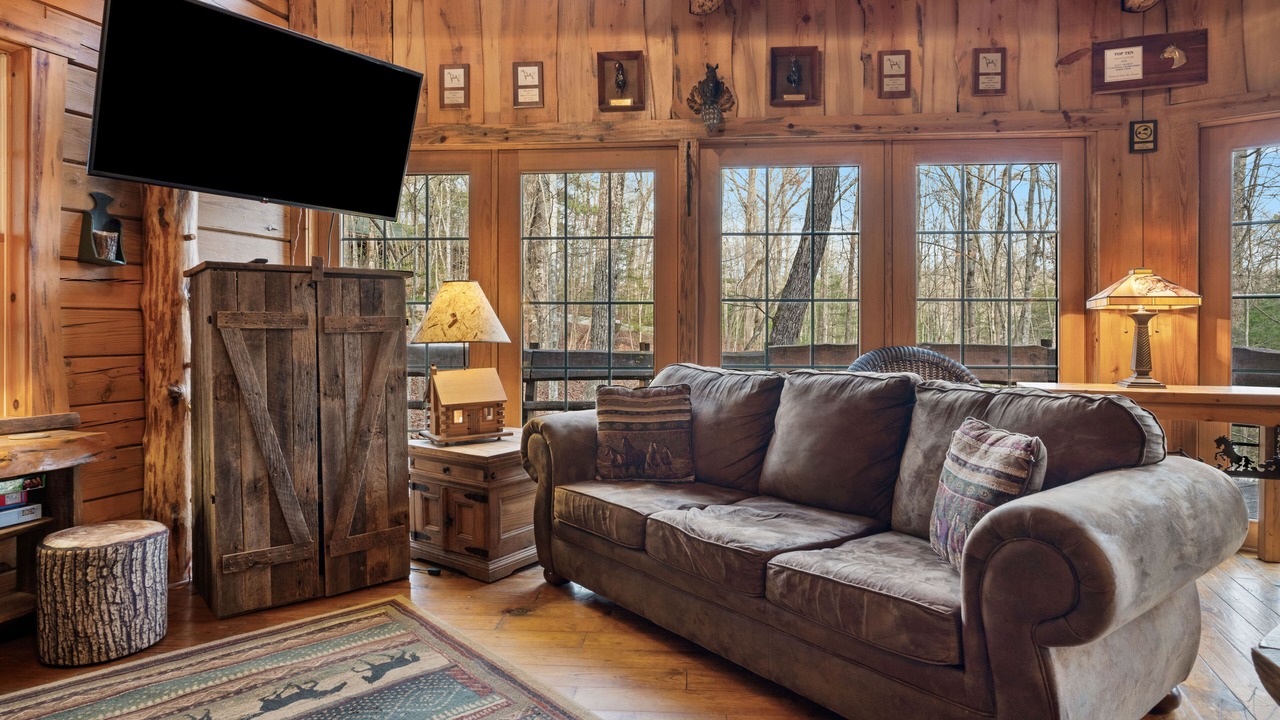 Photo of Livingroom in Oneida