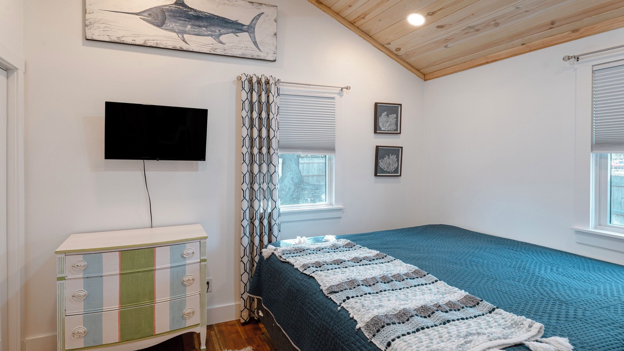 Photo of Bedroom in Morehead City