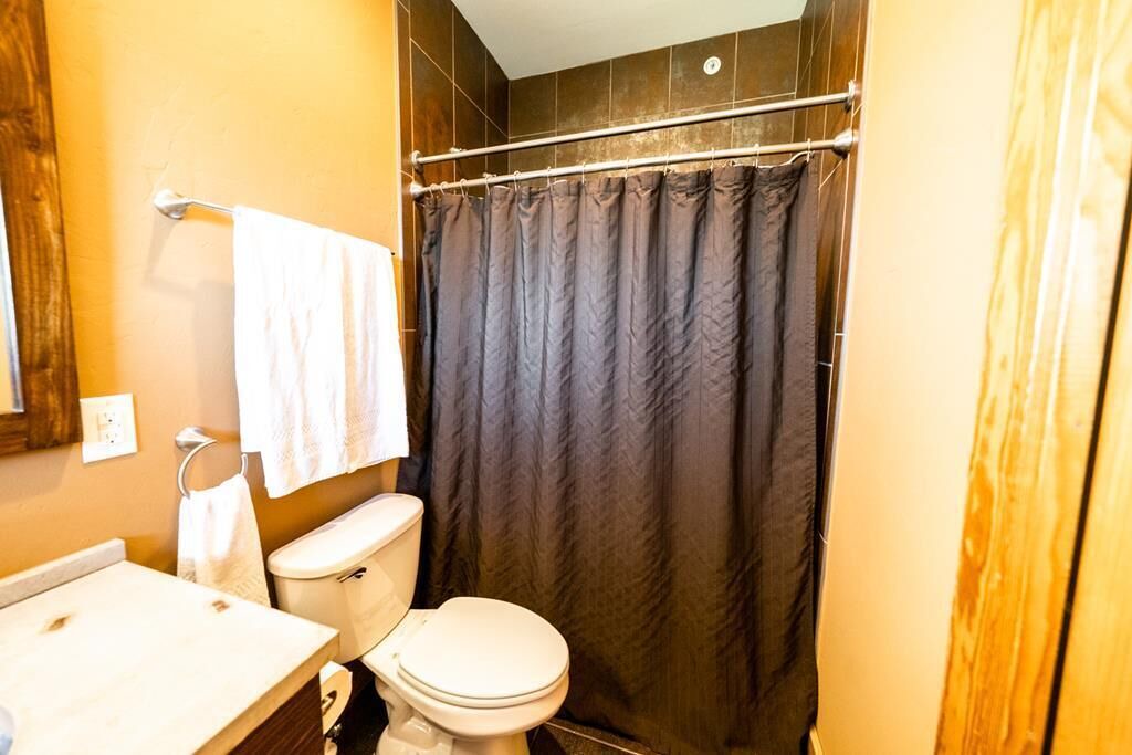 Photo of Bathroom in Waves