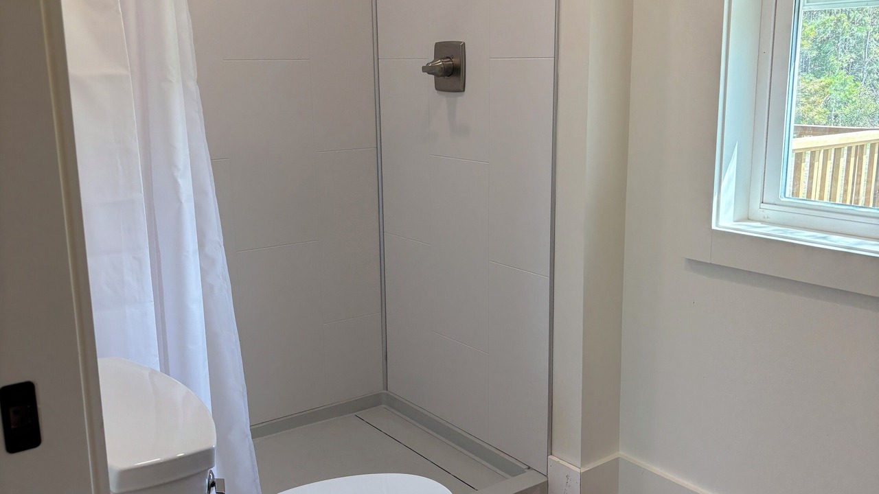 Photo of Bathroom in Beaufort