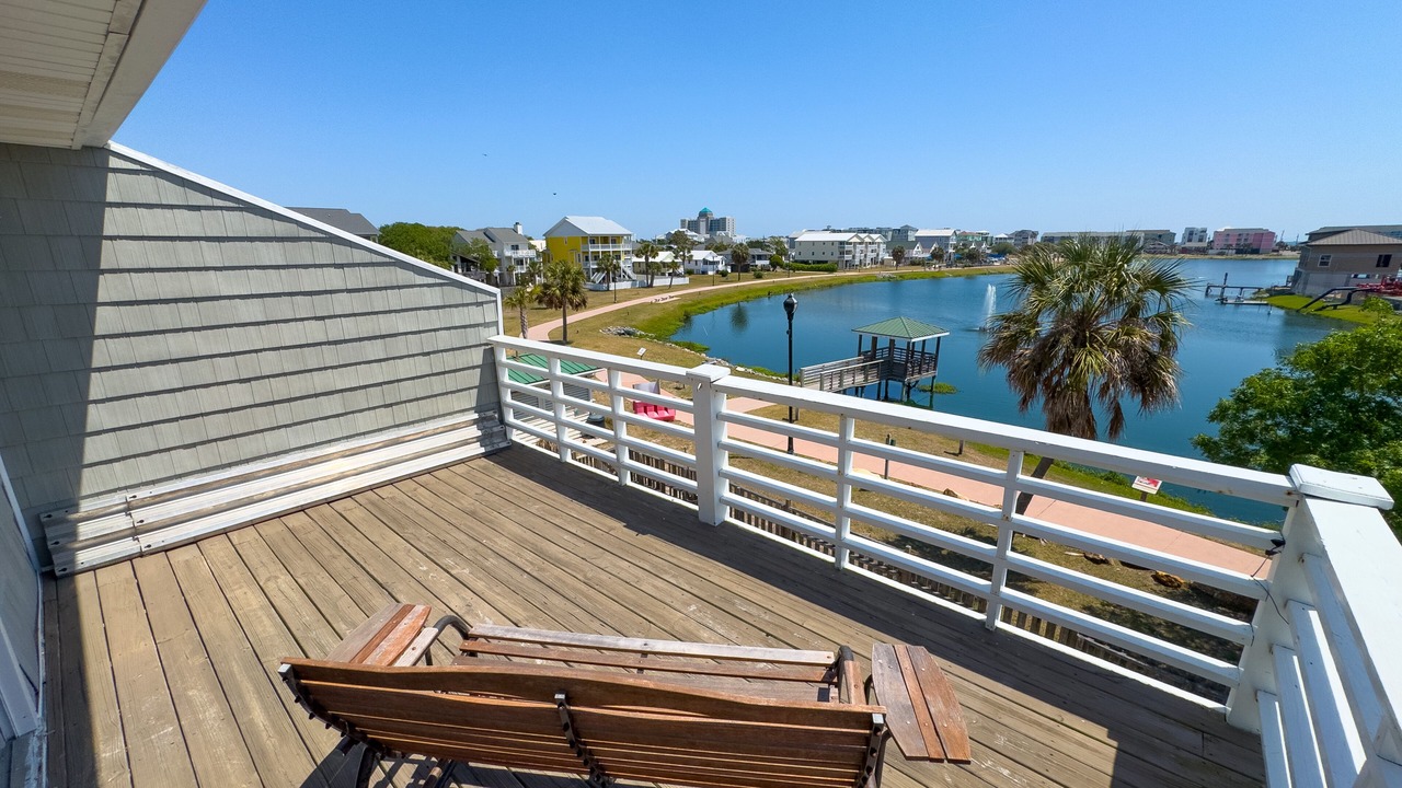 Photo of Patio Balcony in North Carolina Coast