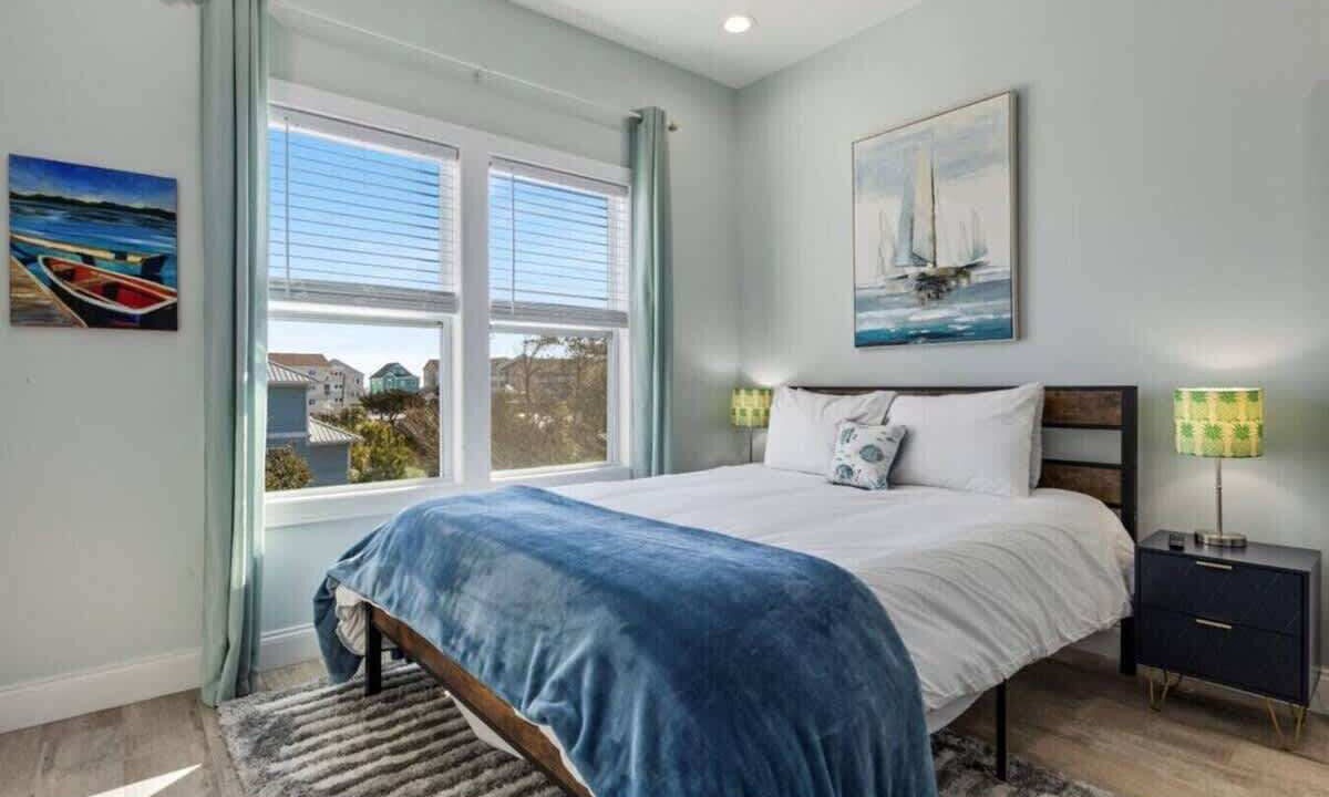 Photo of Bedroom in Wilmington Beach