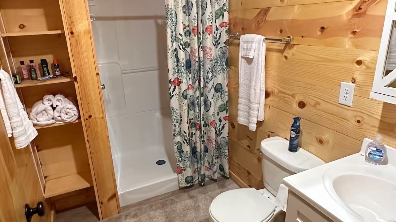 Photo of Bathroom in East Bernstadt