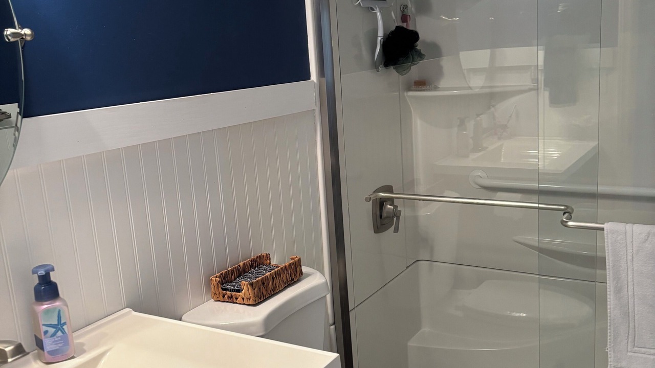 Photo of Bathroom in North Myrtle Beach