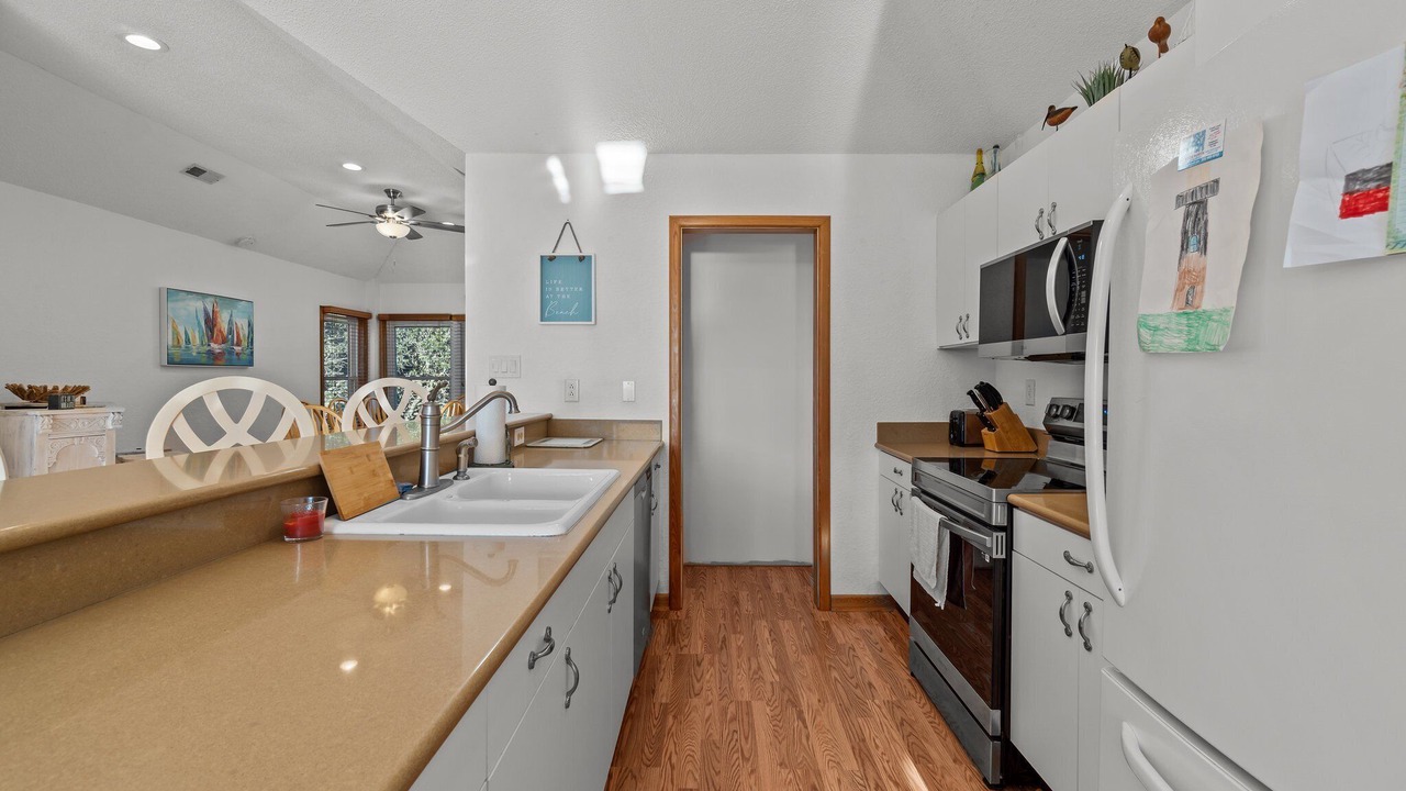 Photo of Kitchen in Monteray Shores