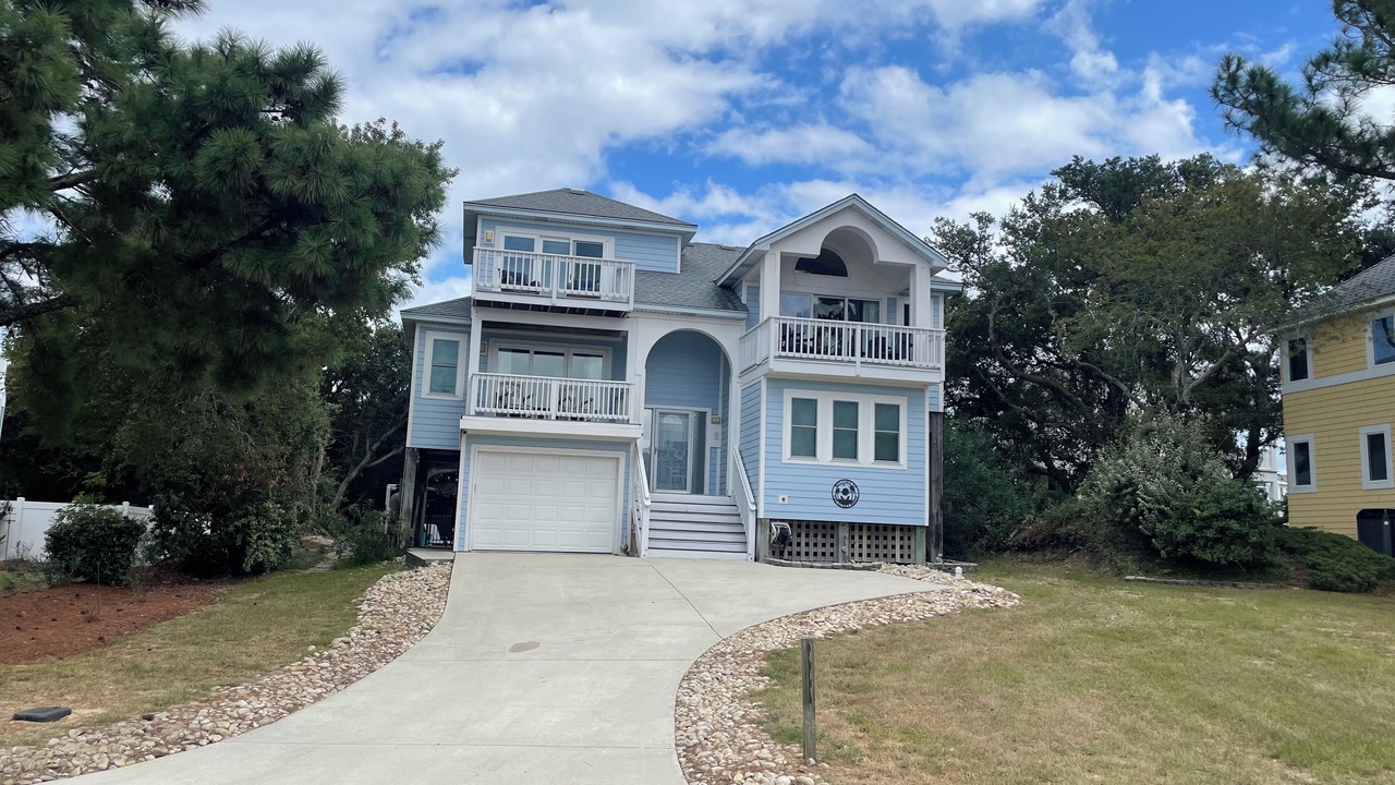 Photo of Outdoor in Monteray Shores