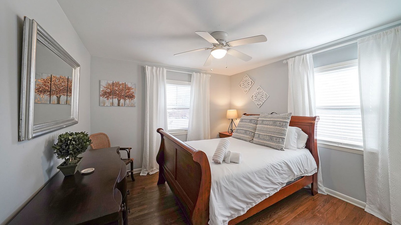 Photo of Bedroom in Acworth