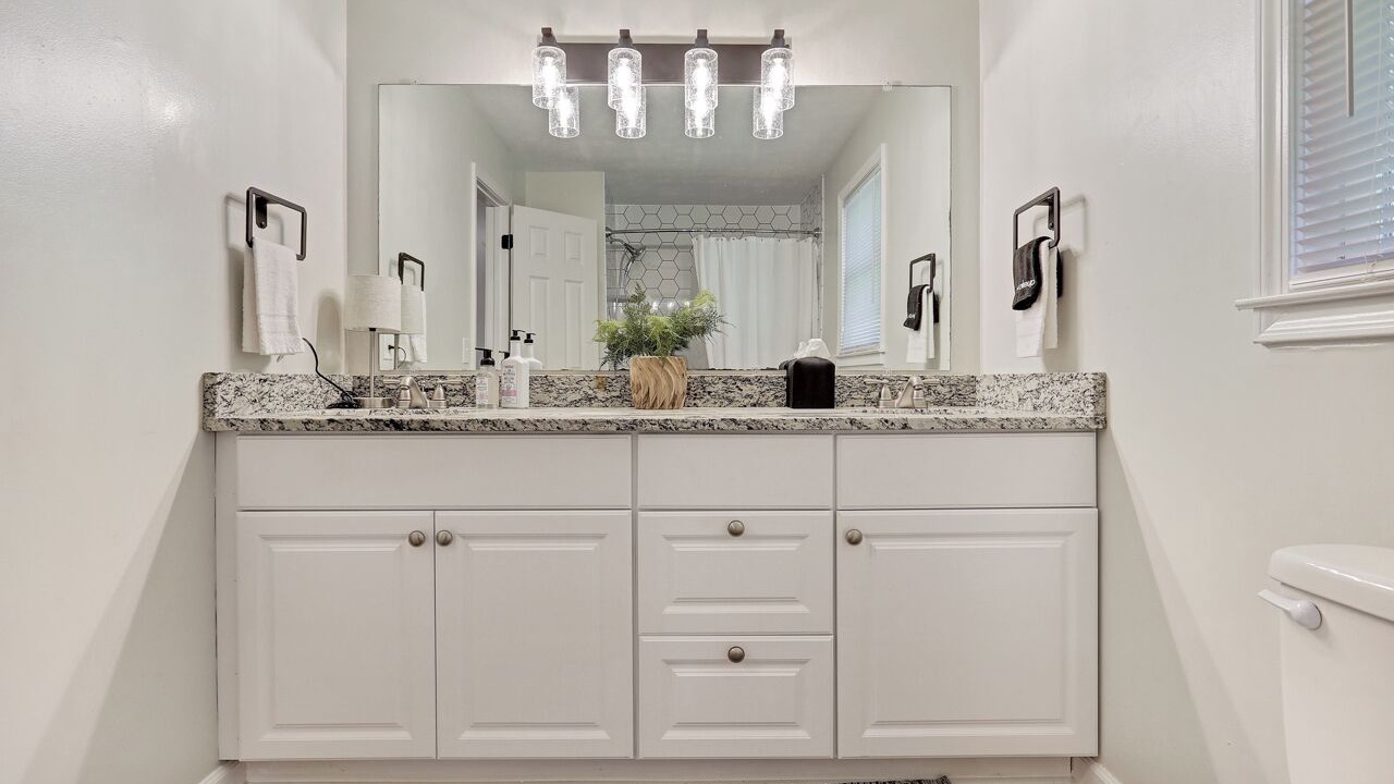 Photo of Bathroom in Travelers Rest