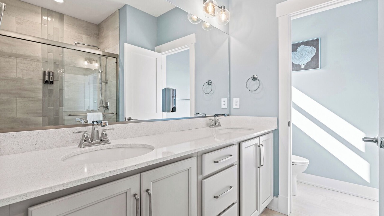 Photo of Bathroom in Salvo