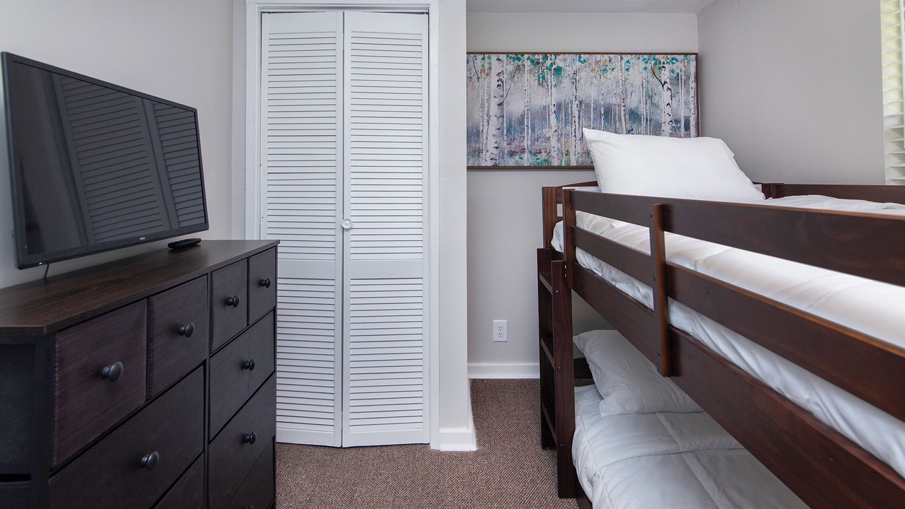 Photo of Bedroom in Huntersville