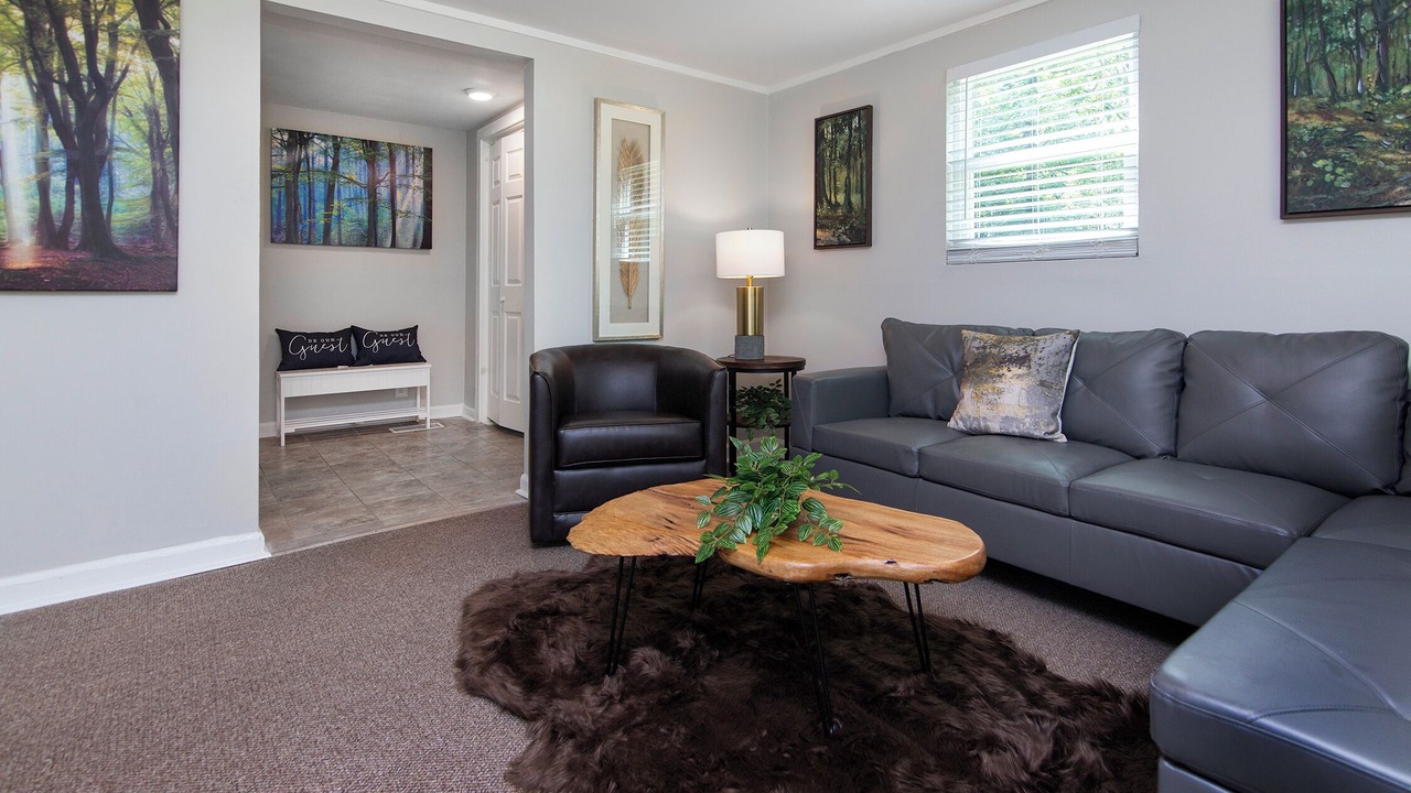 Photo of Livingroom in Huntersville