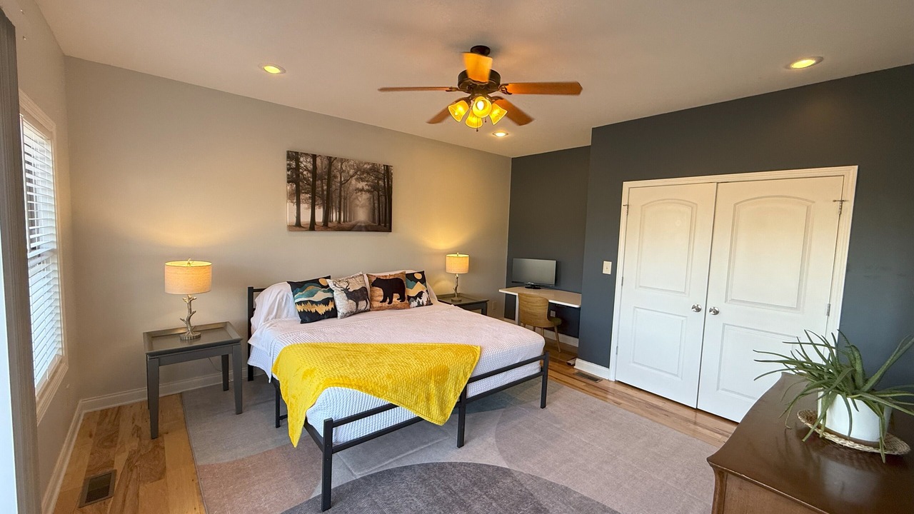 Photo of Bedroom in Sloans Valley