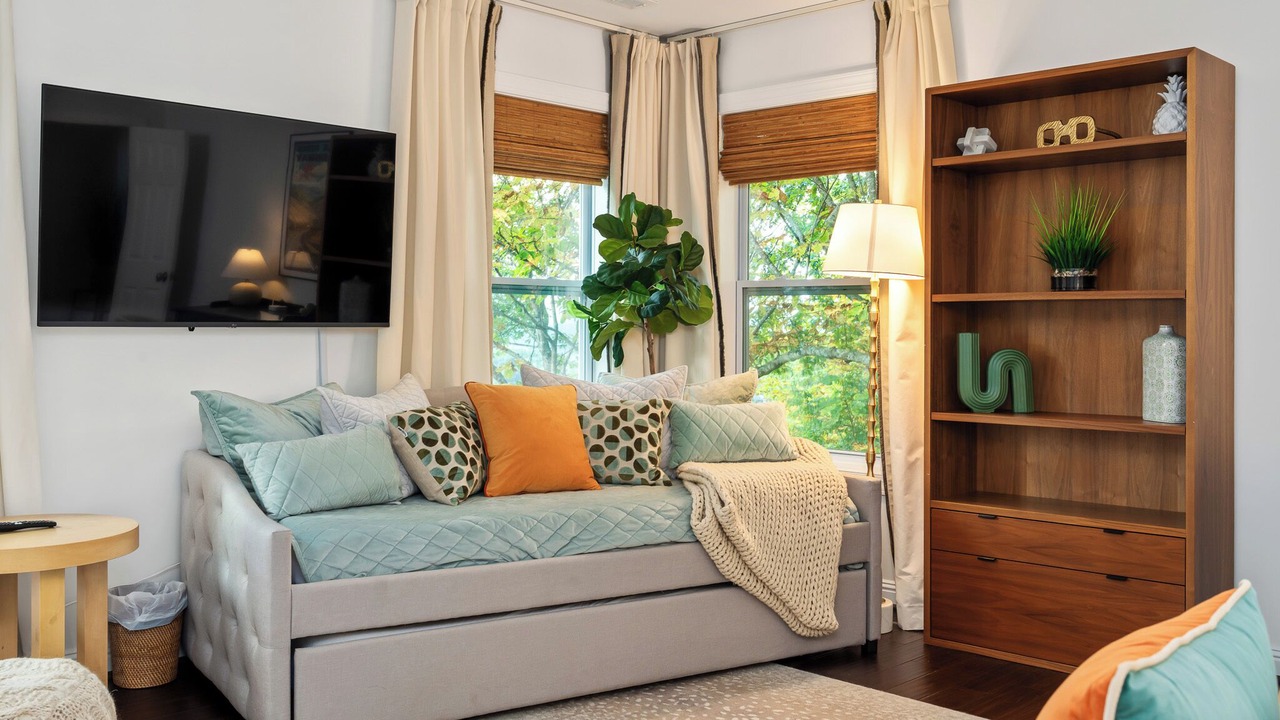 Photo of Livingroom in Burnsville