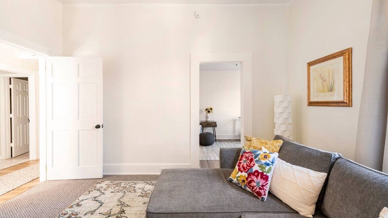 Photo of Livingroom in Danville