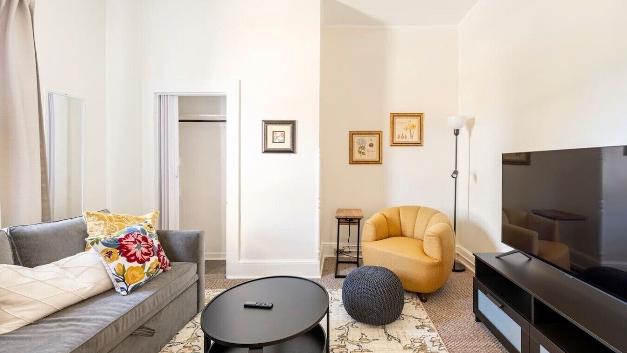 Photo of Livingroom in Danville