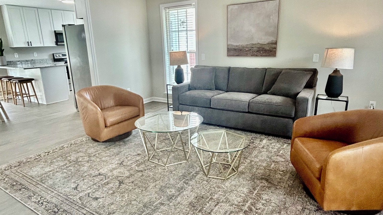 Photo of Livingroom in Southeast Raleigh