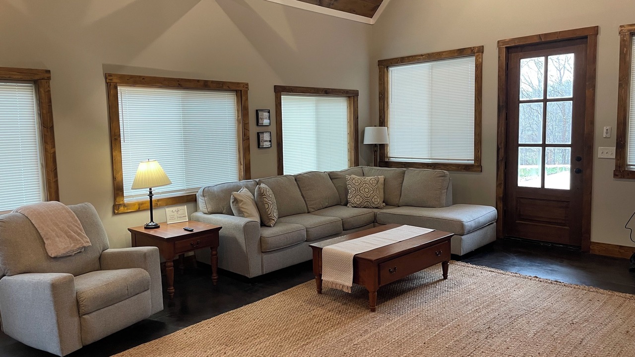 Photo of Livingroom in Clarkson