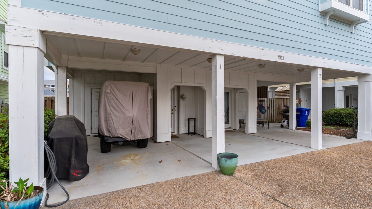 Photo of Patio Balcony in Wilmington Beach