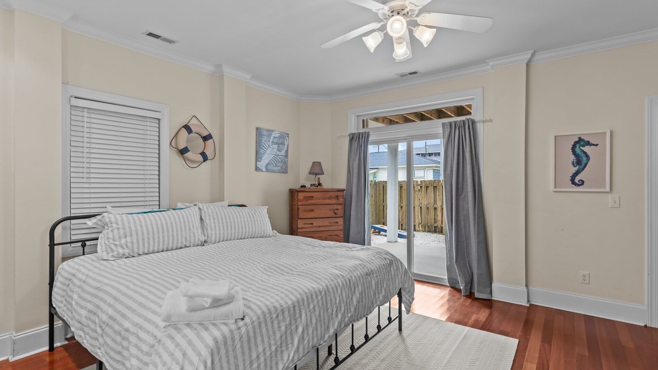 Photo of Bedroom in Wilmington Beach