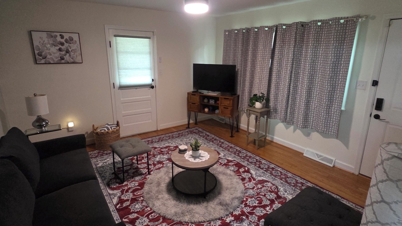 Photo of Livingroom in Mechanicsville